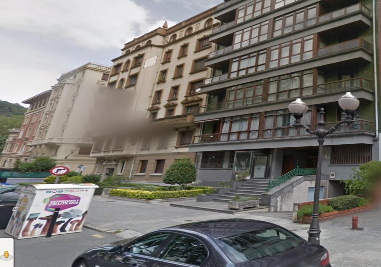Cv33 Ostatua Hotel Bilbao Exterior photo